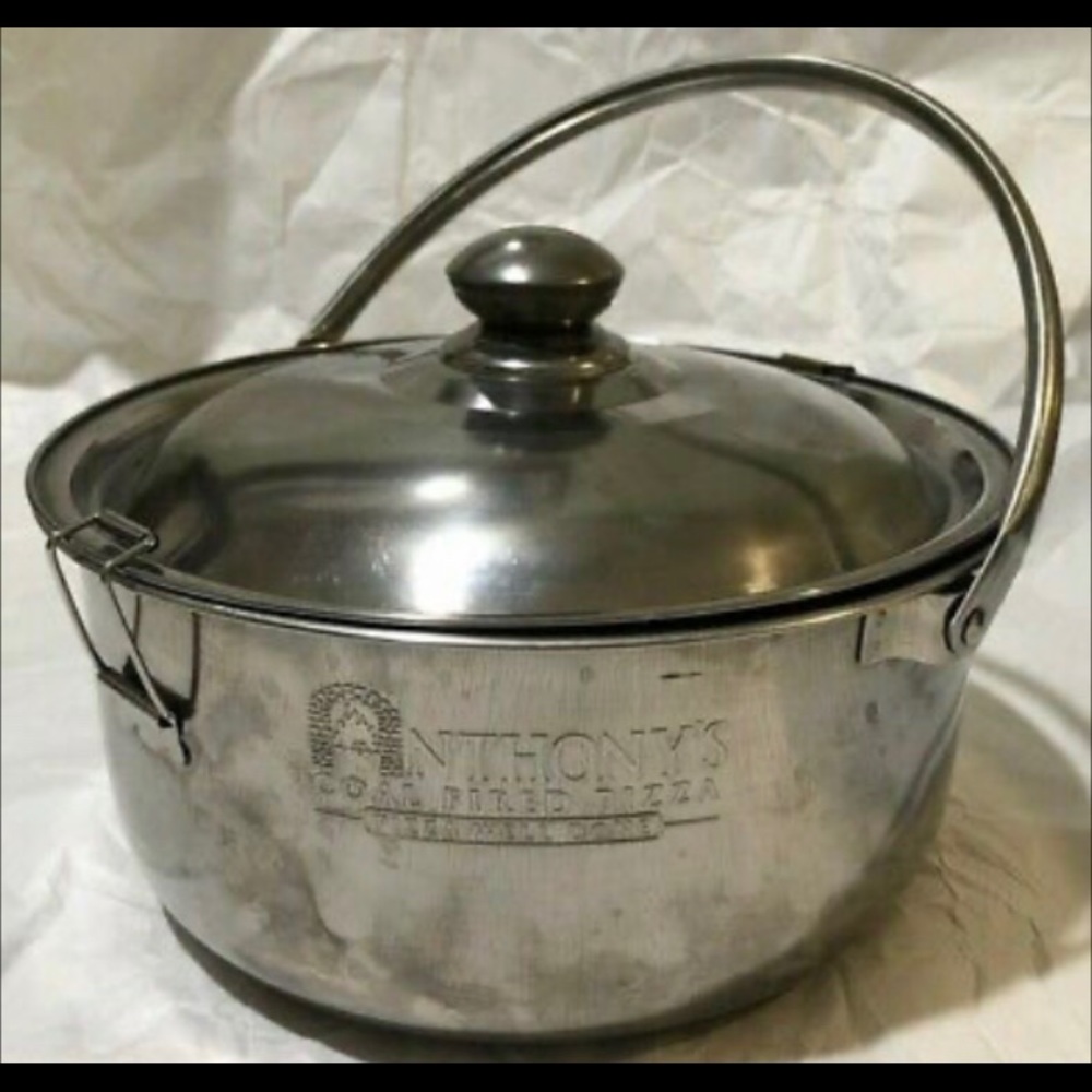 Anthony’s Coal Fired Pizza Pot